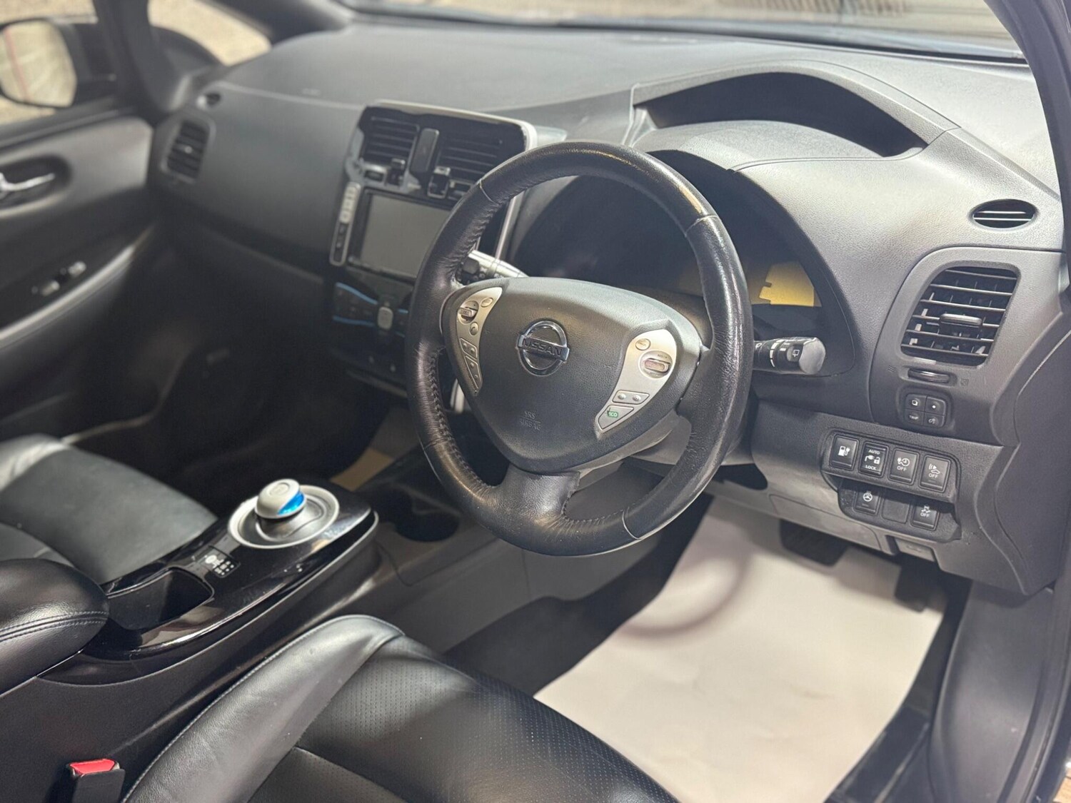 Used Nissan Leaf for sale - 77696145: Photo 24