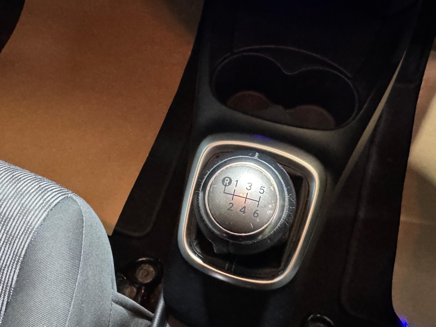 Used Toyota Yaris 2015 for sale - 76952438: Photo 18