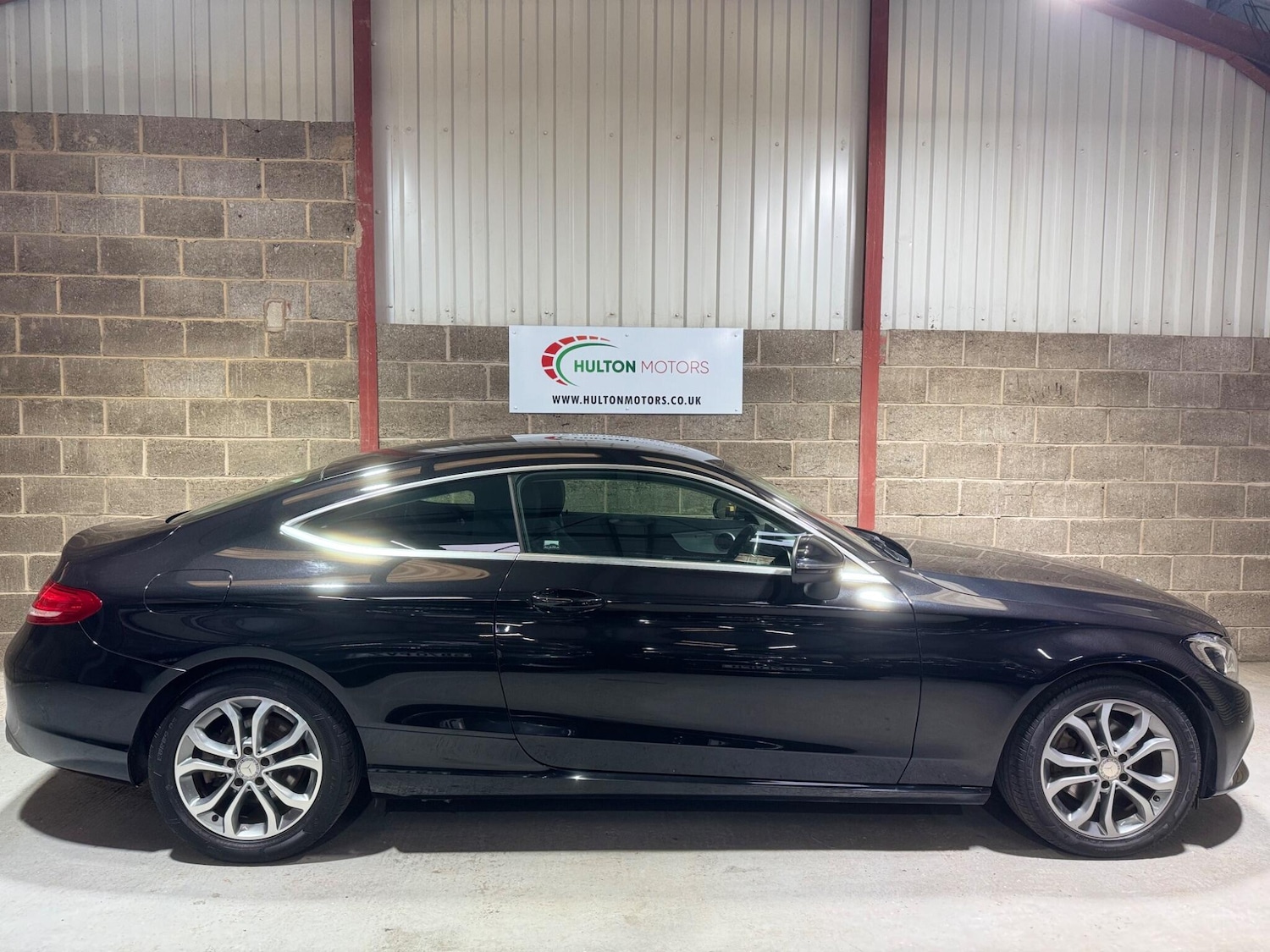 Used Mercedes-Benz C Class 2016 for sale - 77082028: Photo 5