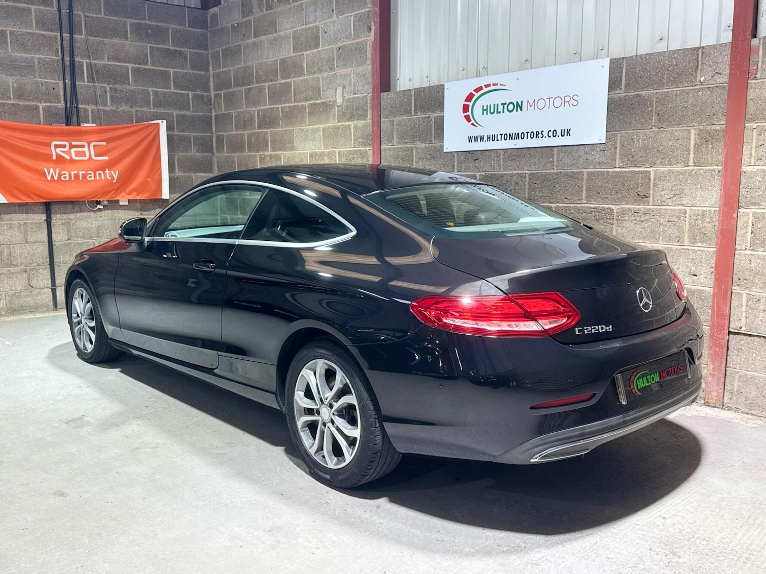 Used Mercedes-Benz C Class 2016 for sale - 77082028: Photo 8