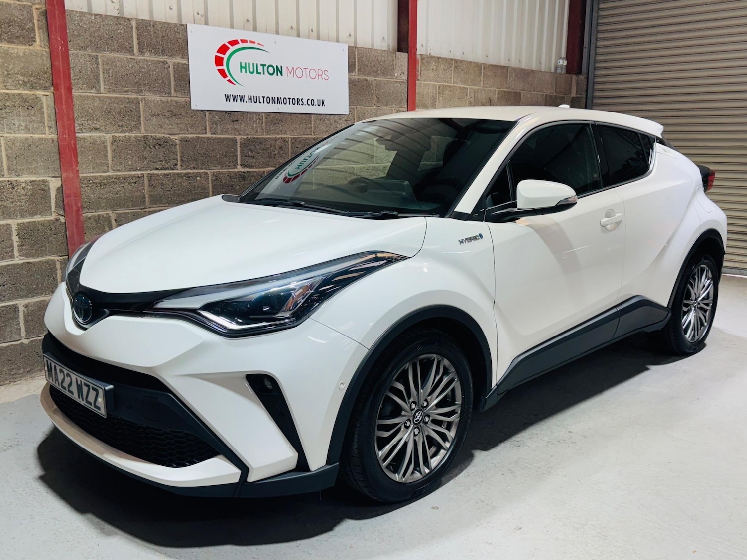 Used Toyota C-HR 2022 for sale - 76953348: Photo 2