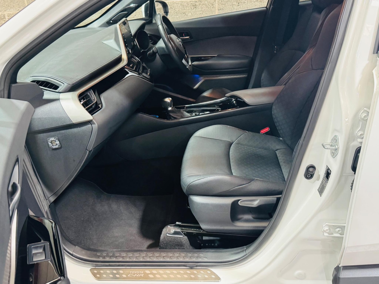 Used Toyota C-HR 2022 for sale - 76953348: Photo 25