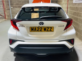 Used Toyota C-HR 2022 for sale - 76953348: Photo