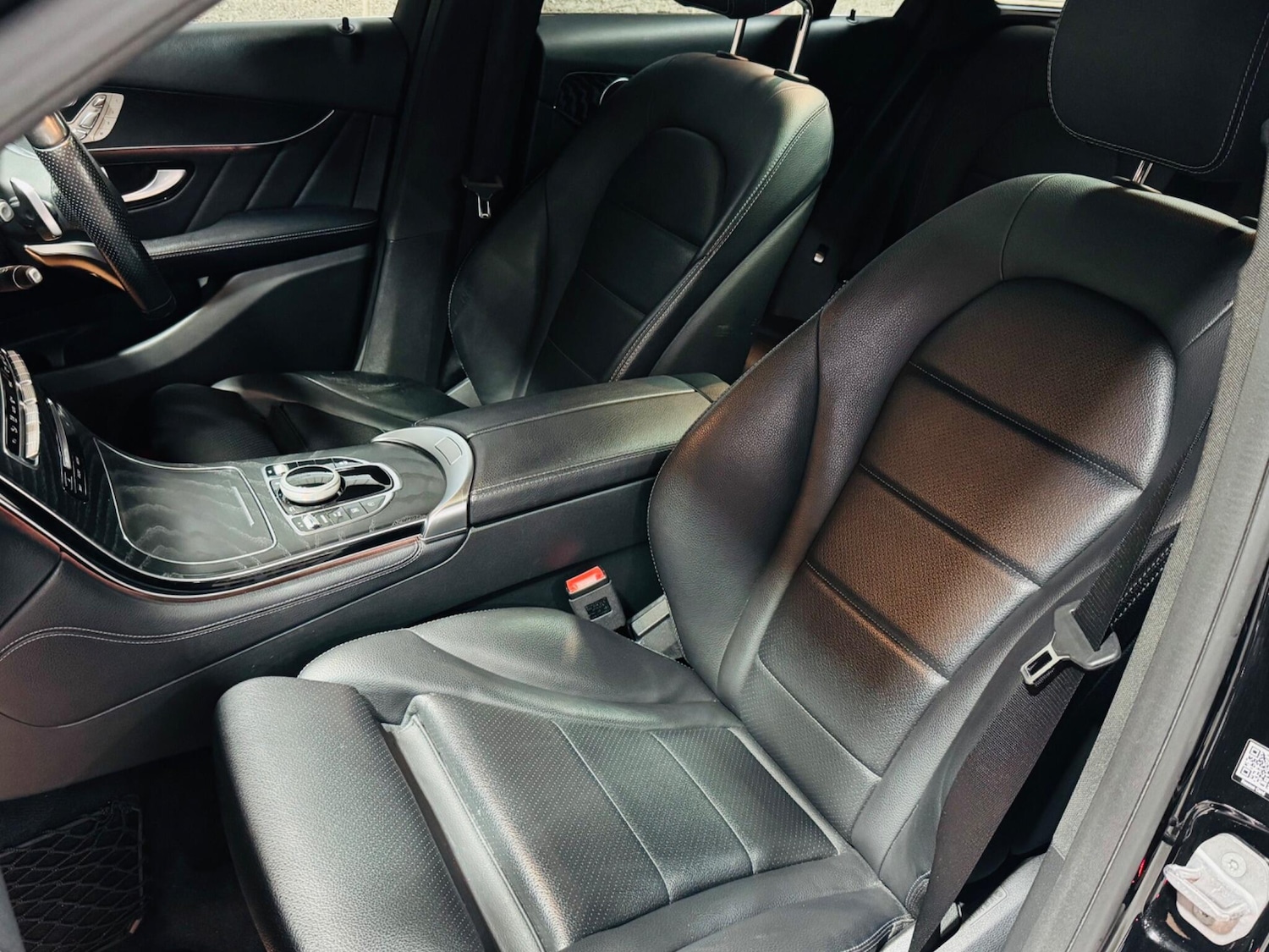 Used Mercedes-Benz GLC 2018 for sale - 76952814: Photo 30