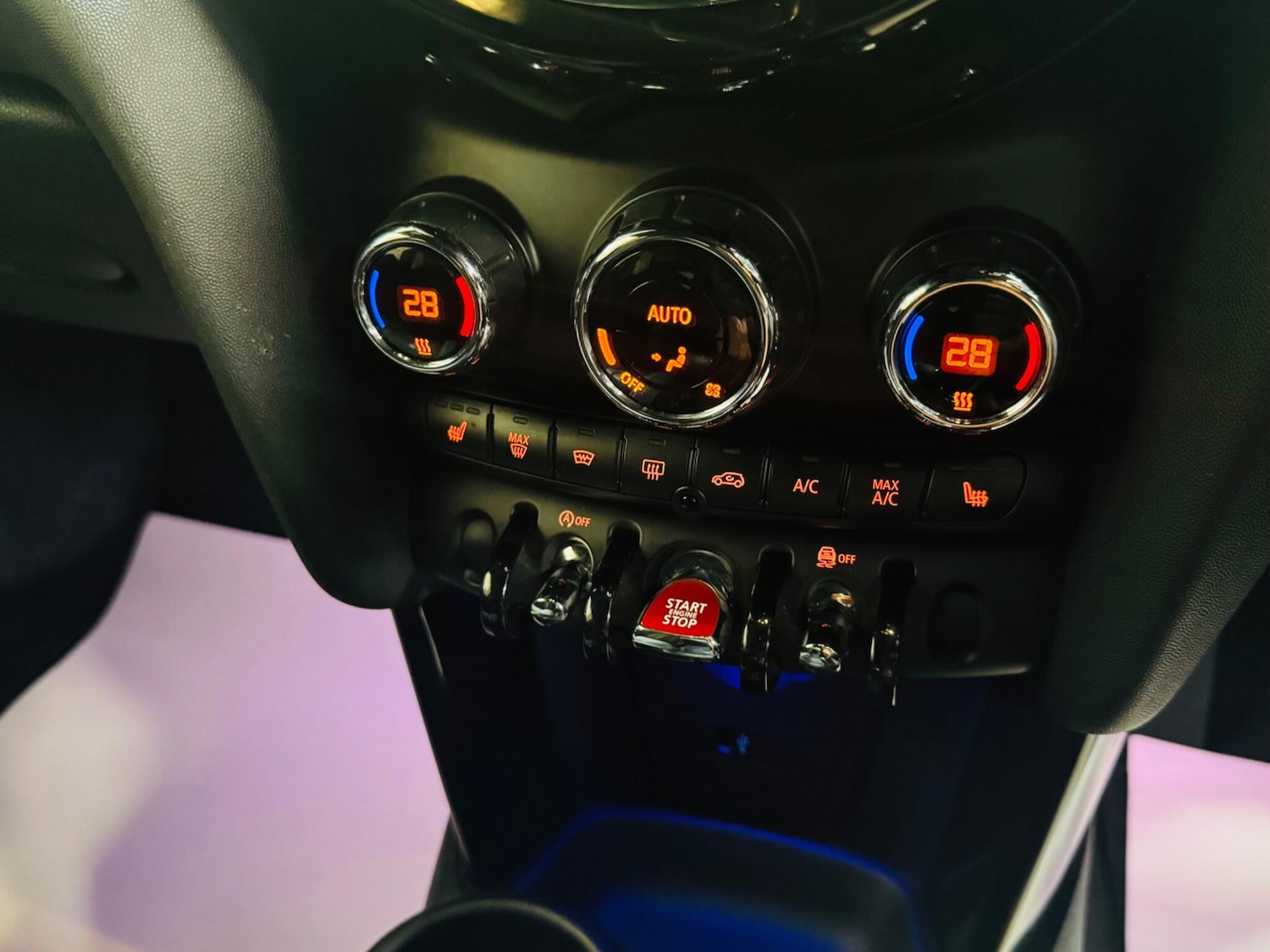 Used MINI Hatch 2019 for sale - 76953479: Photo 19