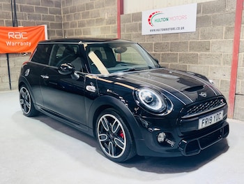 Used MINI Hatch 2019 for sale - 76953479: Photo