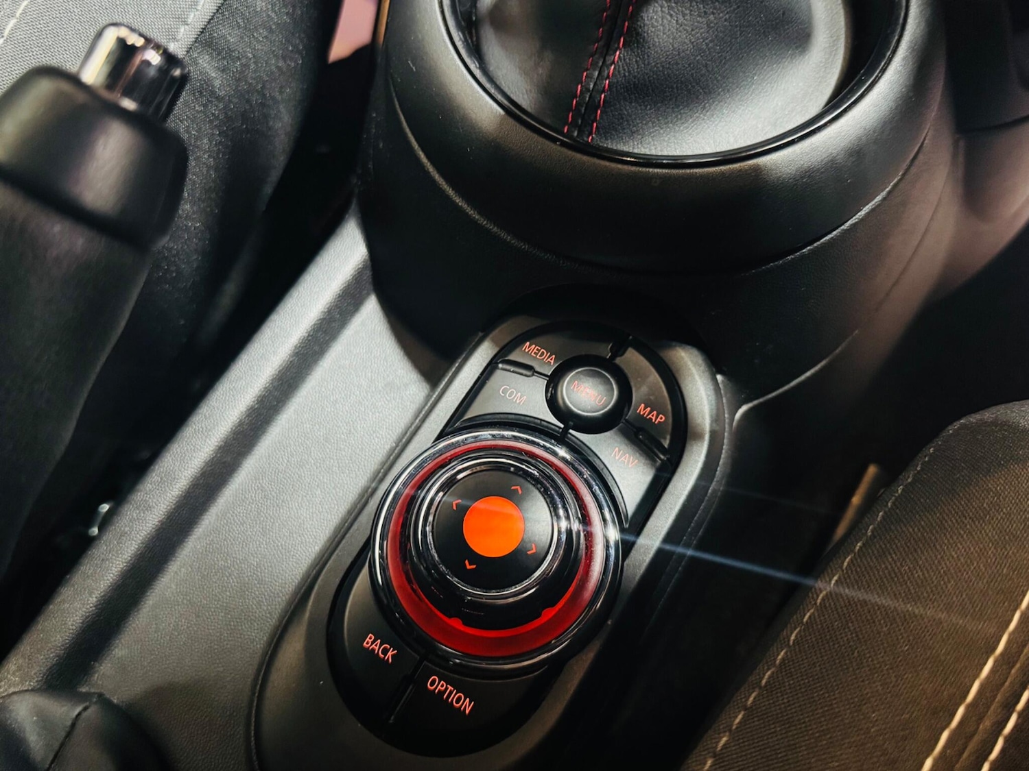 Used MINI Hatch 2019 for sale - 76953479: Photo 20