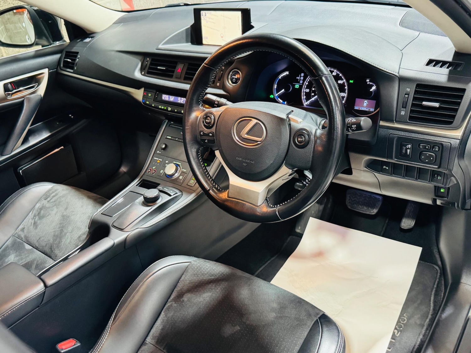 Used Lexus CT 2015 for sale - 76952704: Photo 24