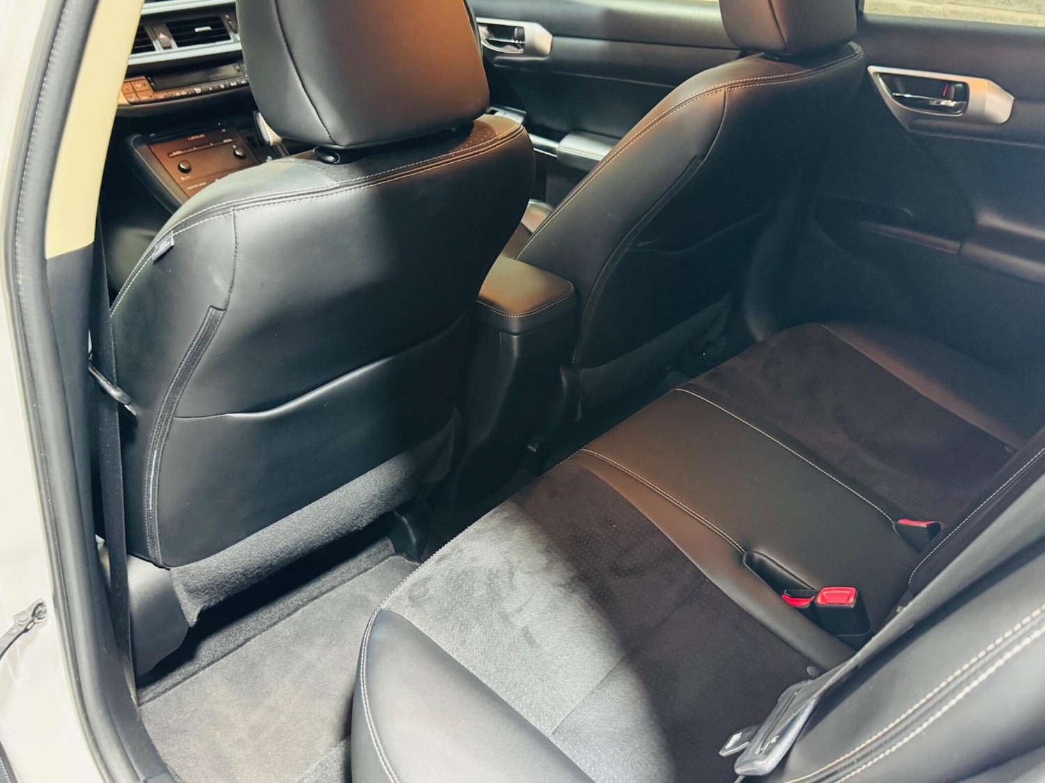 Used Lexus CT 2015 for sale - 76952704: Photo 31