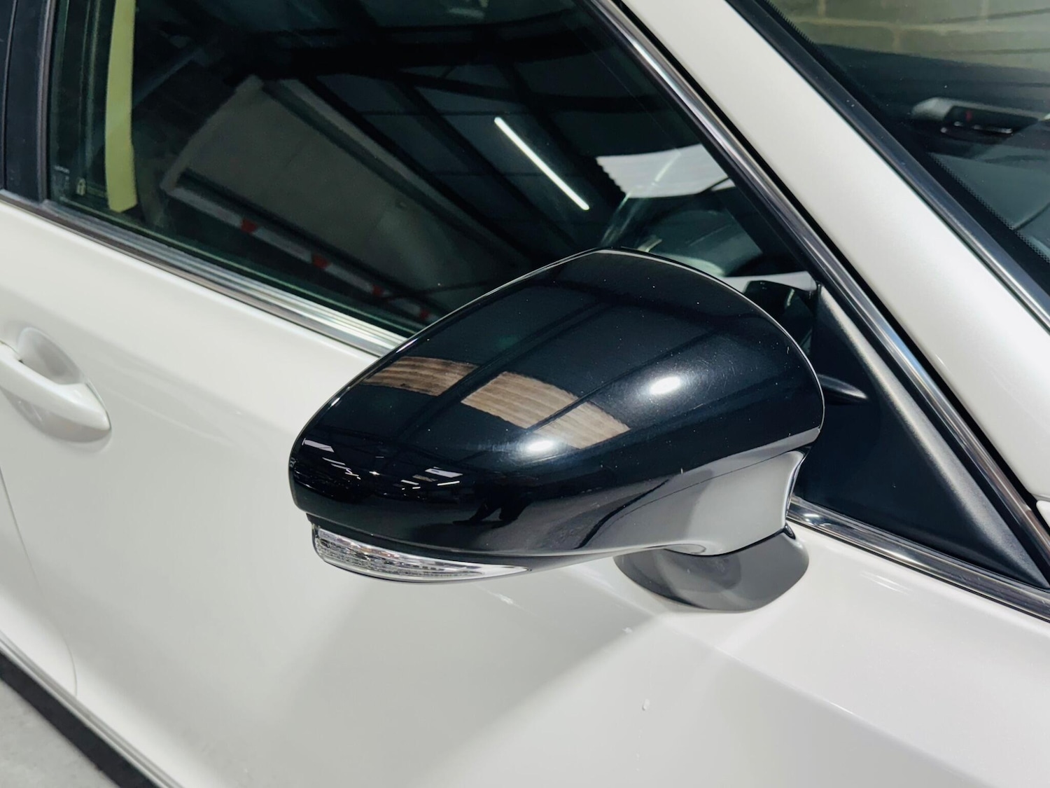 Used Lexus CT 2015 for sale - 76952704: Photo 40