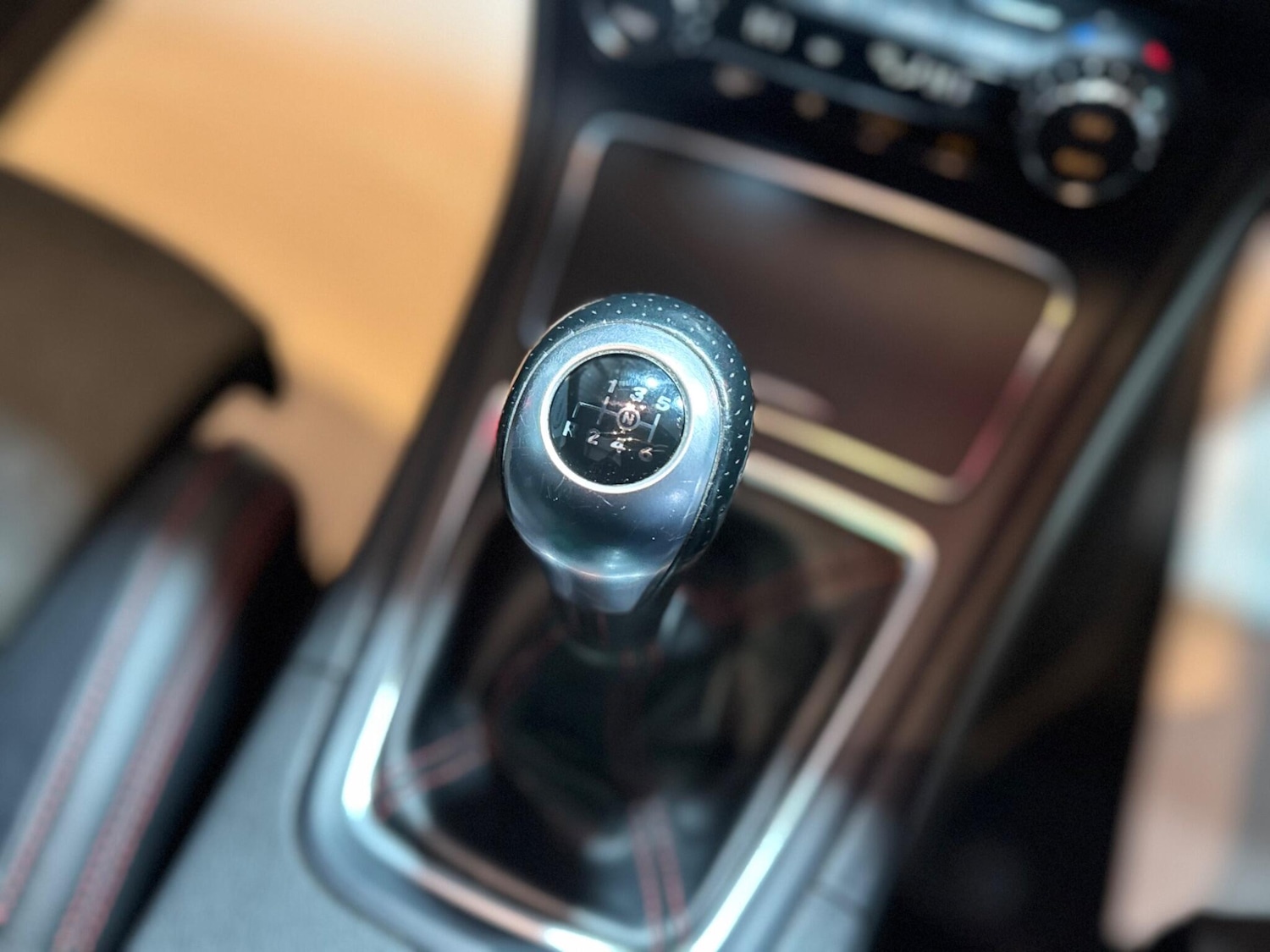 Used Mercedes-Benz B Class 2016 for sale - 77119665: Photo 21