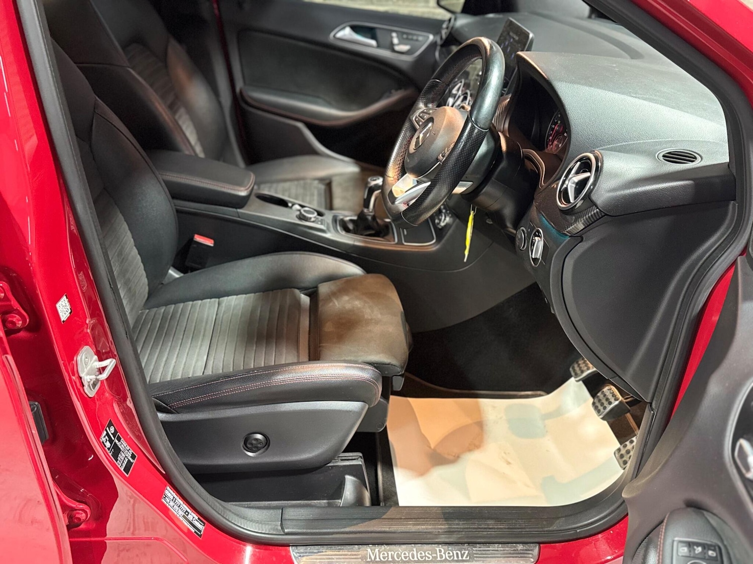 Used Mercedes-Benz B Class 2016 for sale - 77119665: Photo 28