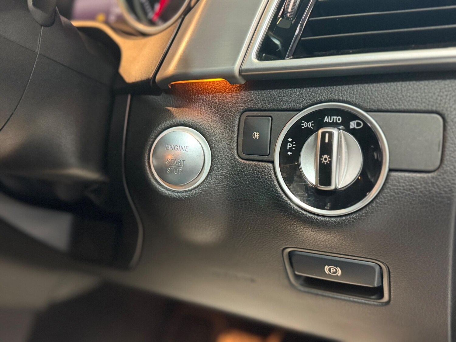 Used Mercedes-Benz GLE 2016 for sale - 76952630: Photo 27