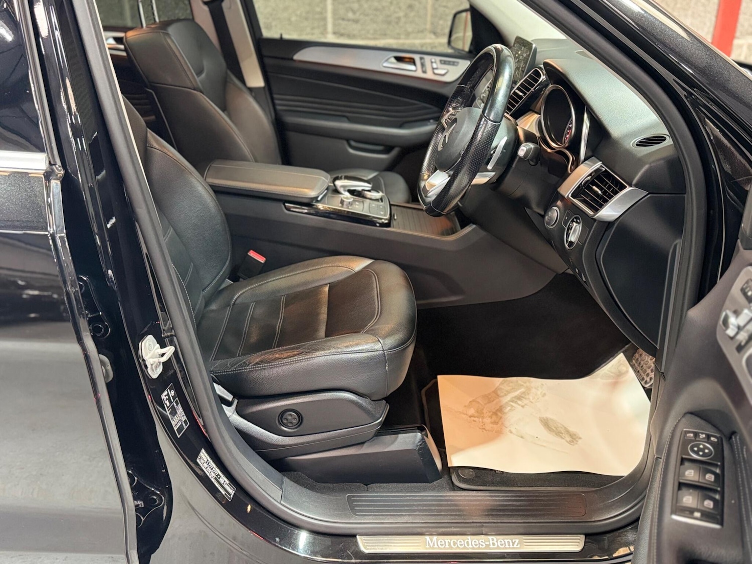 Used Mercedes-Benz GLE 2016 for sale - 76952630: Photo 32