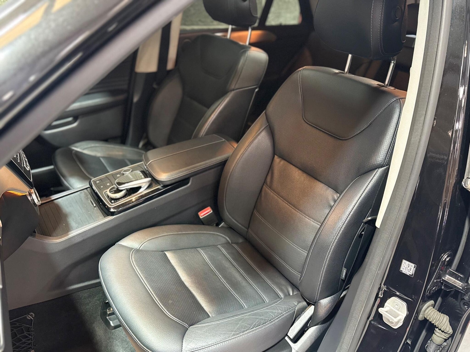 Used Mercedes-Benz GLE 2016 for sale - 76952630: Photo 35