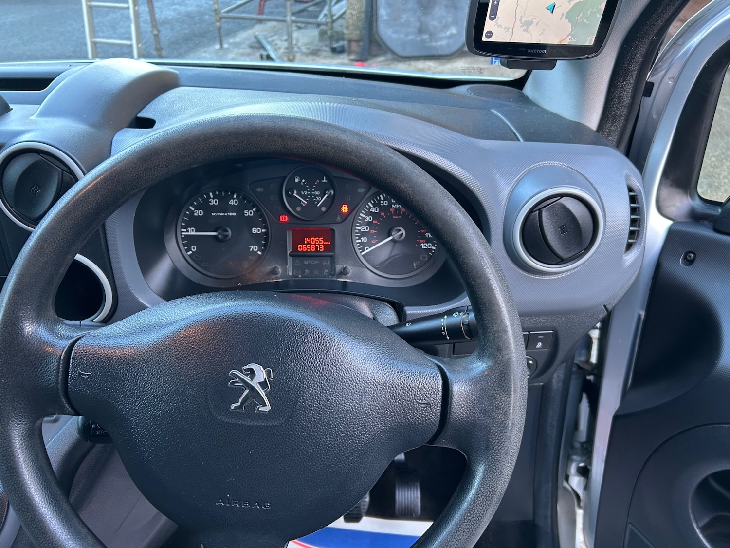 Used Peugeot Partner 2015 for sale - 77261876: Photo 8