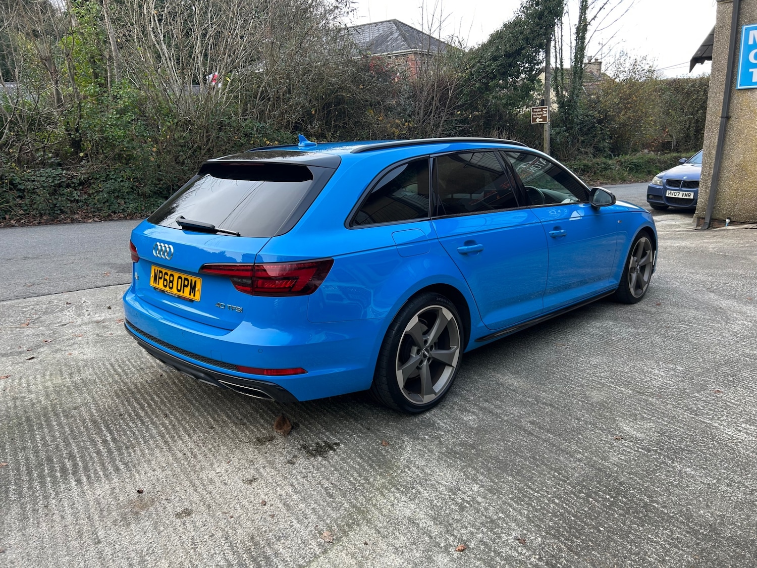 Used Audi A4 2019 for sale - 76594771: Photo 2