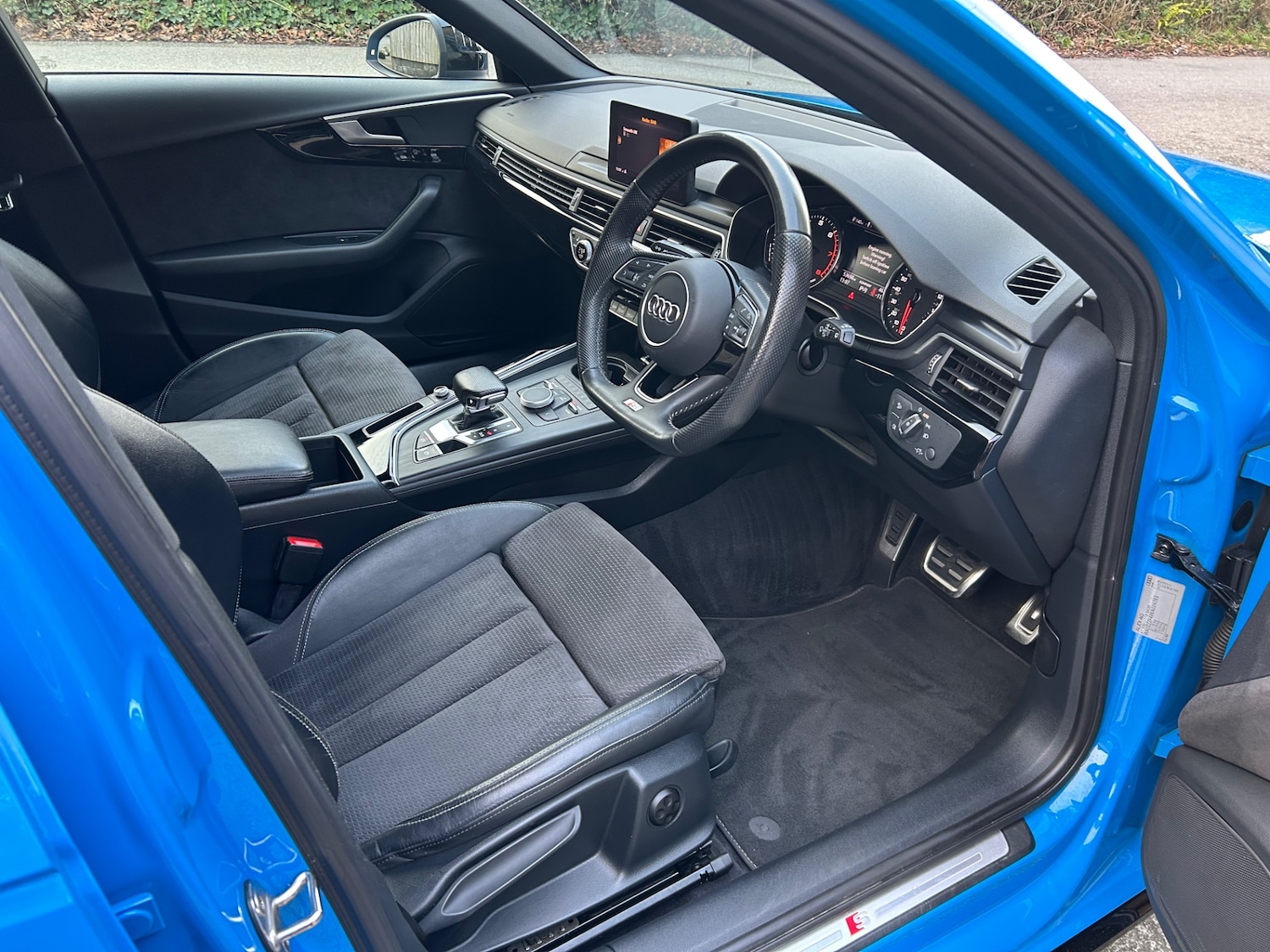 Used Audi A4 2019 for sale - 76594771: Photo 6