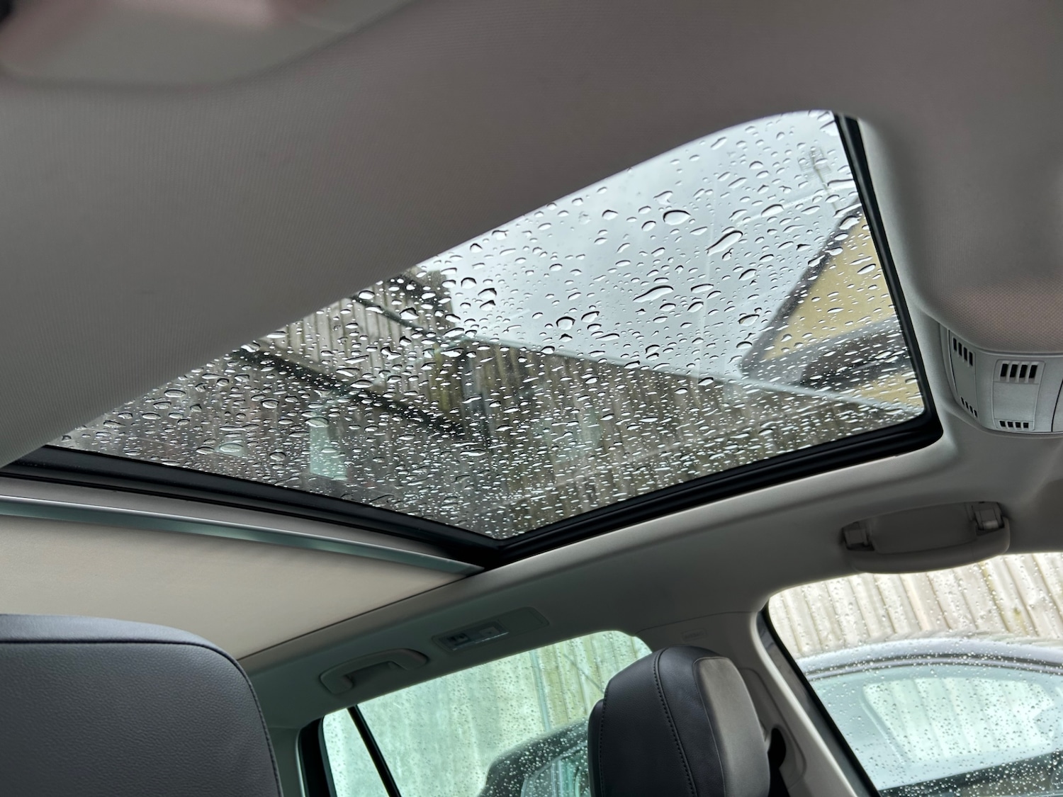 Used Volkswagen Tiguan 2017 for sale - 78198188: Photo 24