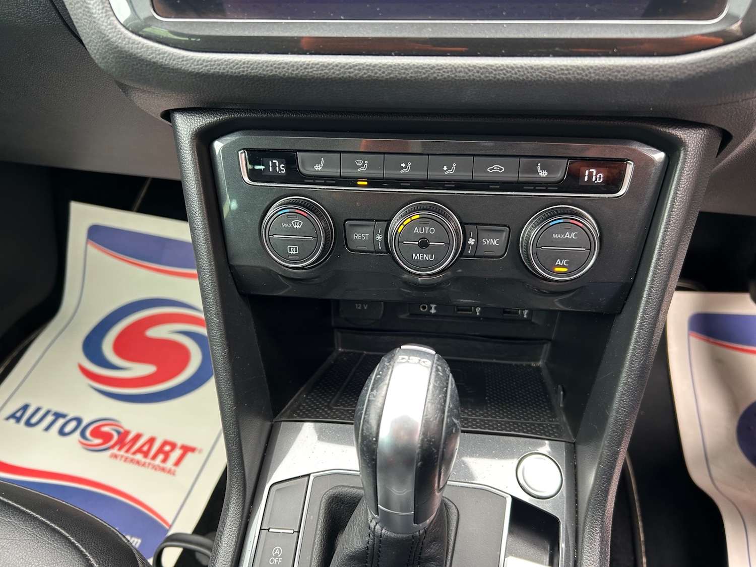 Used Volkswagen Tiguan 2017 for sale - 78198188: Photo 9