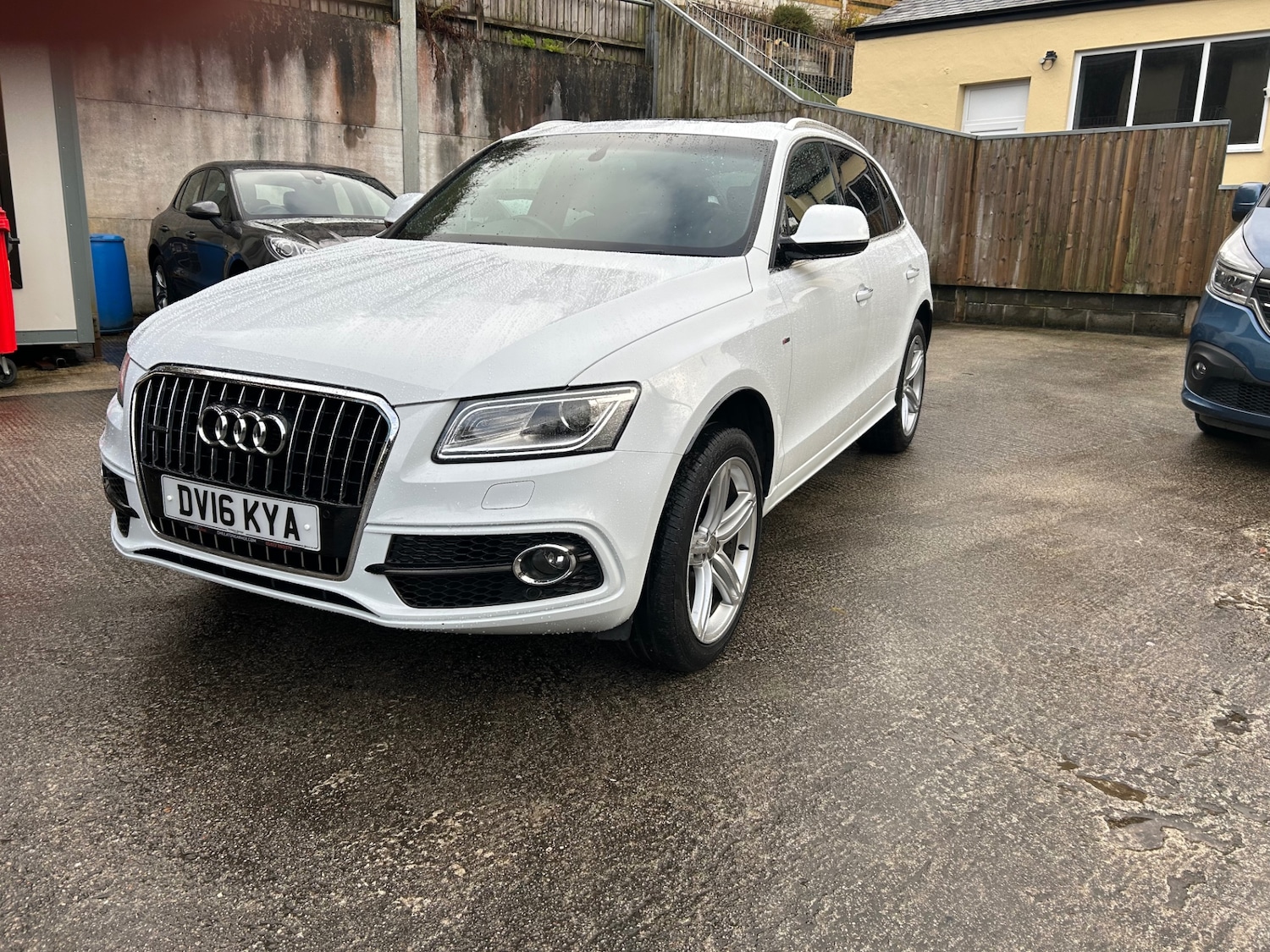 Used Audi Q5 2016 for sale - 76403500: Photo 2