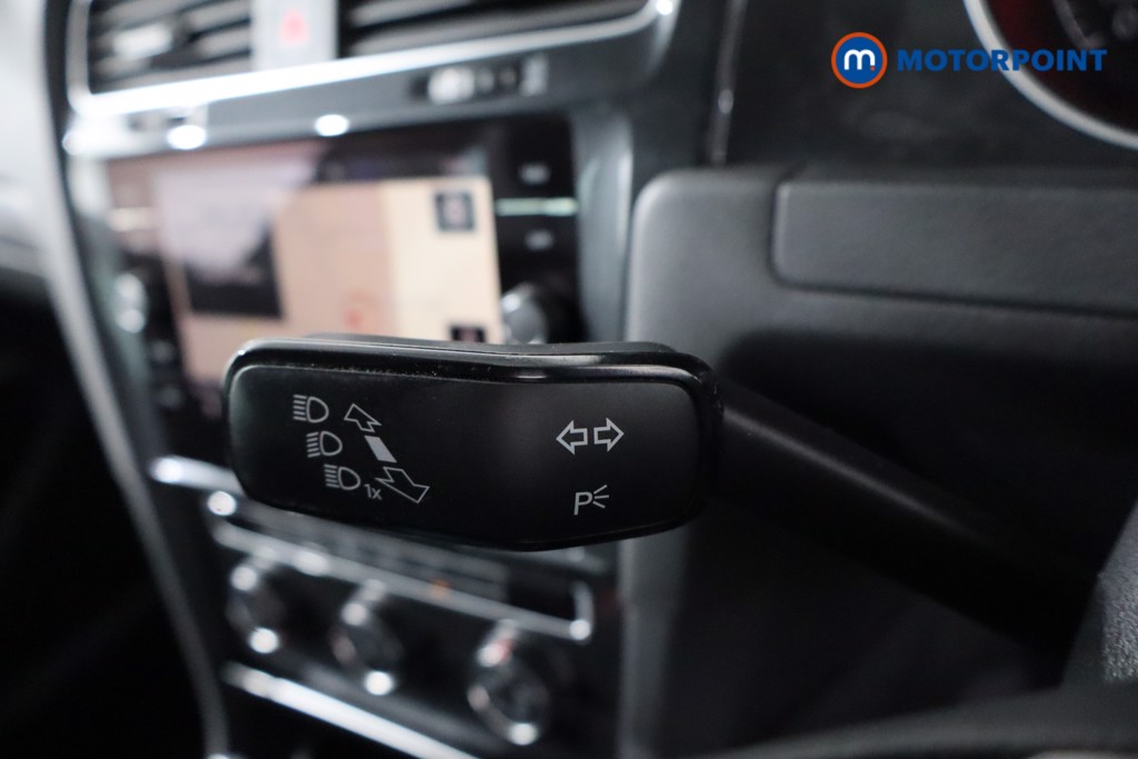 Used Volkswagen Golf 2019 for sale - 76405430: Photo 26