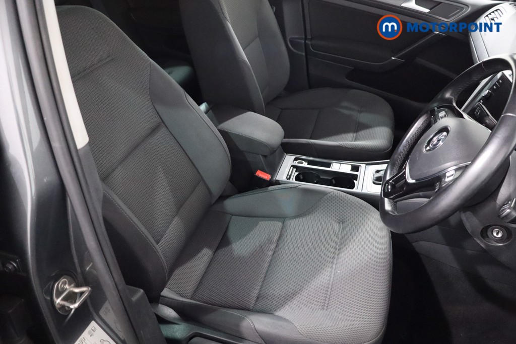 Used Volkswagen Golf 2019 for sale - 76405430: Photo 31