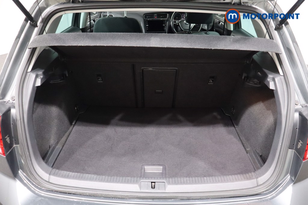 Used Volkswagen Golf 2019 for sale - 76405430: Photo 44