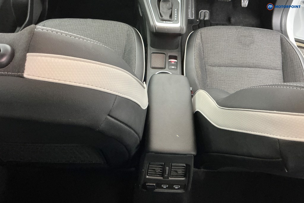 Used Renault Captur 2023 for sale - 77966245: Photo 21