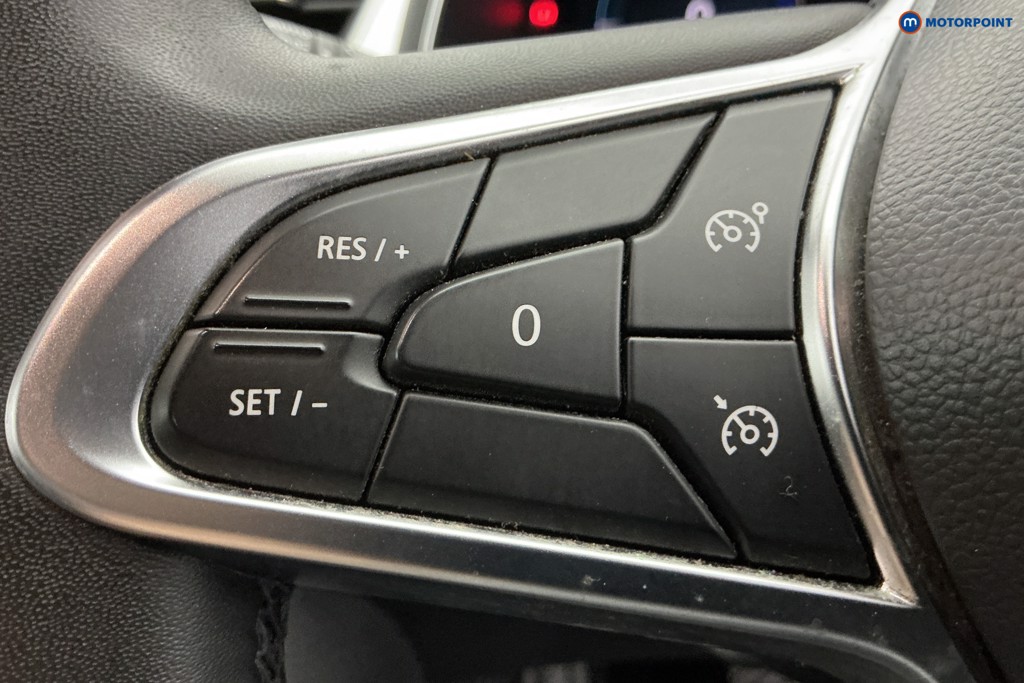 Used Renault Captur 2023 for sale - 77966245: Photo 32