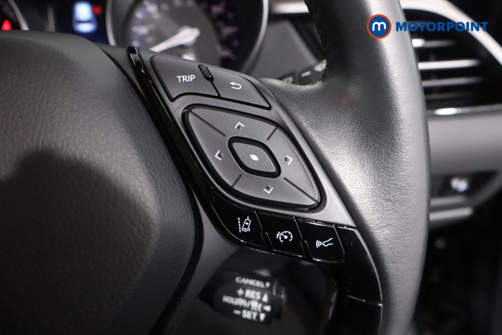 Used Toyota C-HR 2023 for sale - 77354903: Photo 16