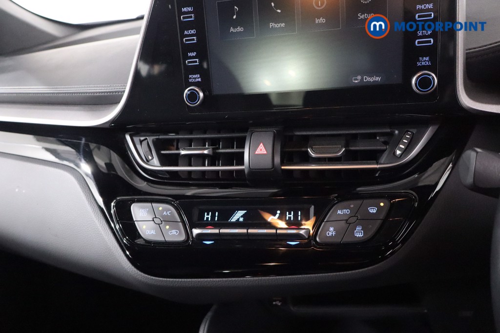 Used Toyota C-HR 2023 for sale - 77354903: Photo 25