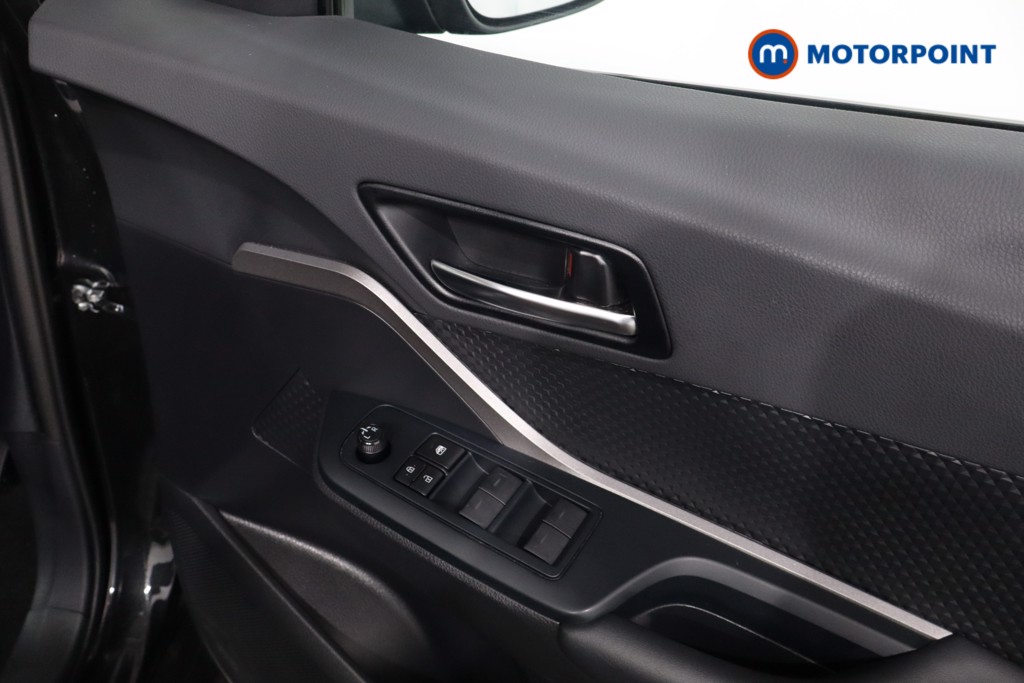 Used Toyota C-HR 2023 for sale - 77354903: Photo 31