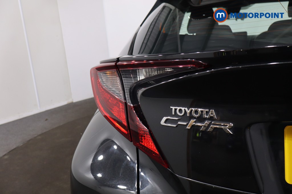 Used Toyota C-HR 2023 for sale - 77354903: Photo 41