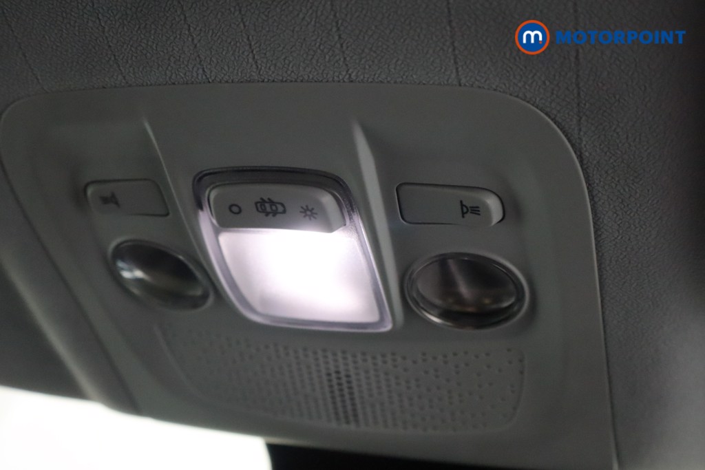 Used Peugeot 2008 2018 for sale - 76958189: Photo 27