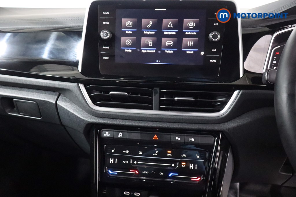 Used Volkswagen T-Roc 2024 for sale - 76569046: Photo 14