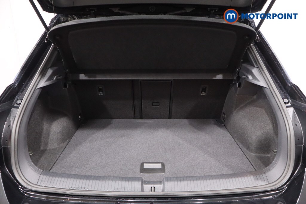 Used Volkswagen T-Roc 2024 for sale - 76569046: Photo 27