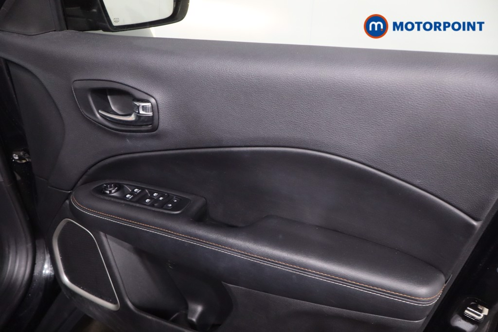 Used Jeep Compass 2018 for sale - 77607807: Photo 30