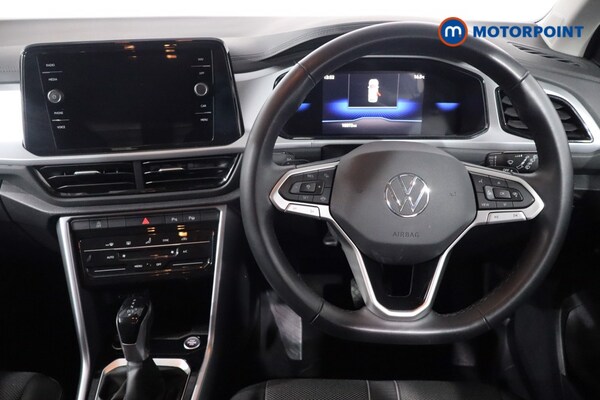 Used Volkswagen T-Roc 2025 for sale - 76143417: Photo 11
