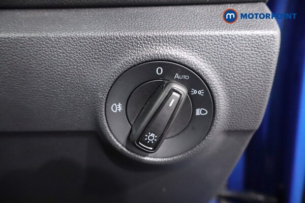 Used Volkswagen T-Roc 2025 for sale - 76143417: Photo 28