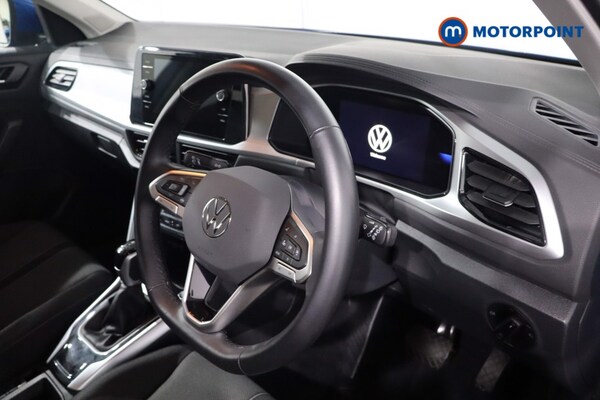 Used Volkswagen T-Roc 2025 for sale - 76143417: Photo 30