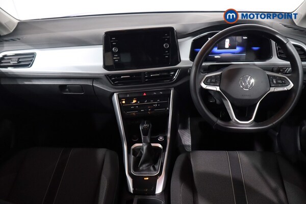 Used Volkswagen T-Roc 2025 for sale - 76143417: Photo 9