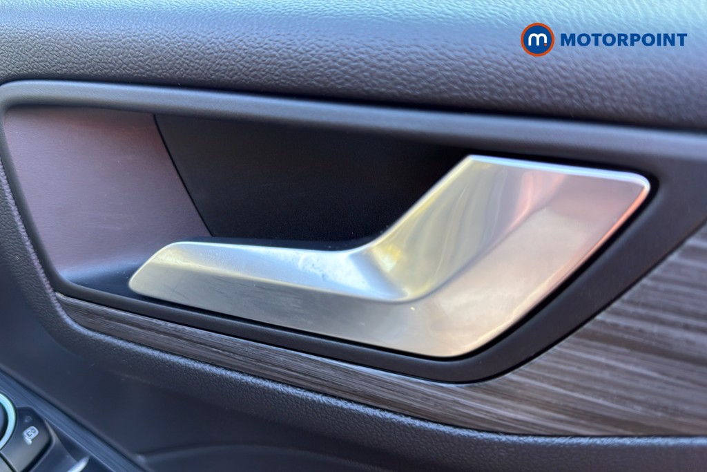 Used Ford Kuga 2024 for sale - 77943563: Photo 42