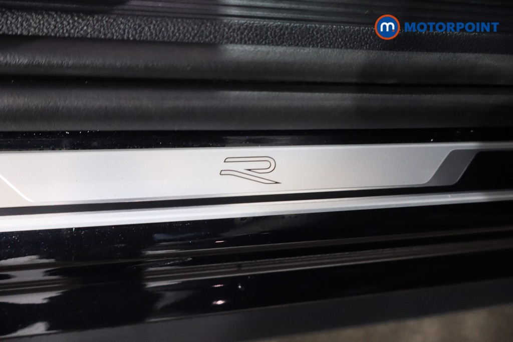 Used Volkswagen T-Roc 2025 for sale - 76352755: Photo 31