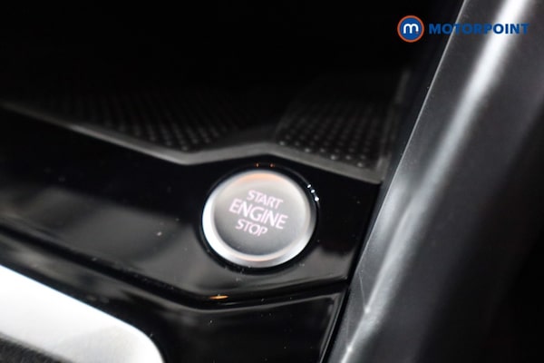Used Volkswagen T-Roc 2025 for sale - 76143408: Photo 21