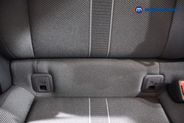 Used Volkswagen T-Roc 2025 for sale - 76143408: Photo 32