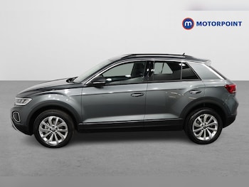 Used Volkswagen T-Roc 2025 for sale - 76143408: Photo