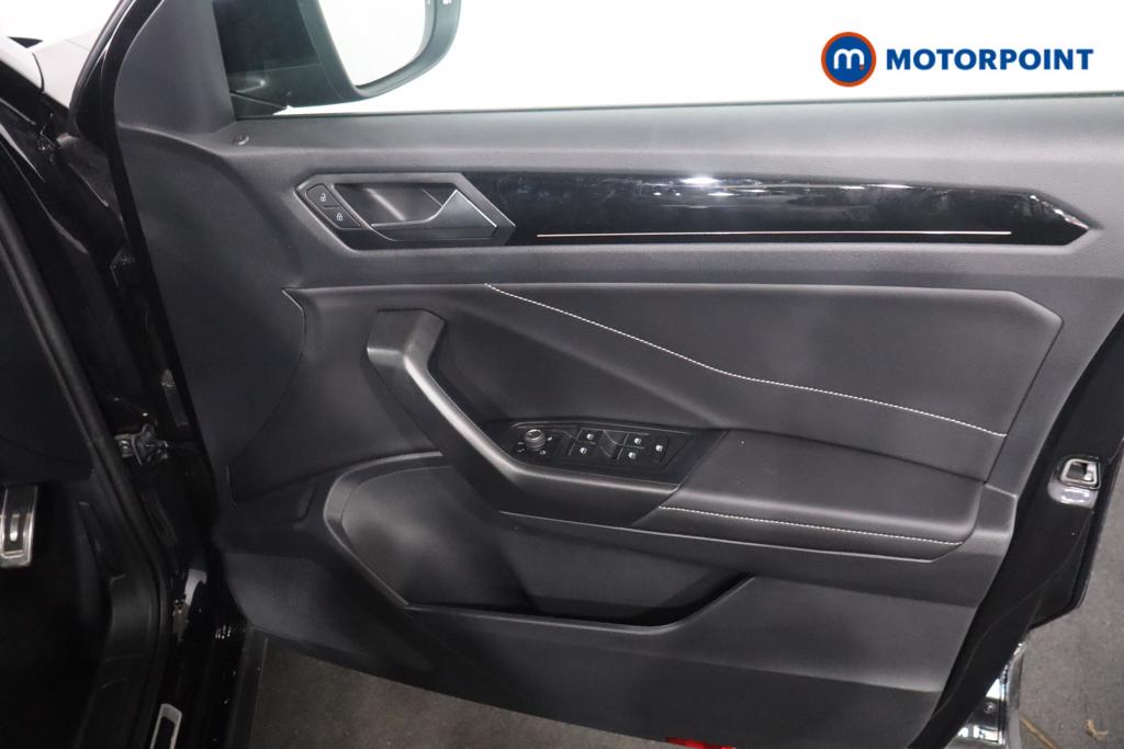 Used Volkswagen T-Roc 2024 for sale - 78103760: Photo 17