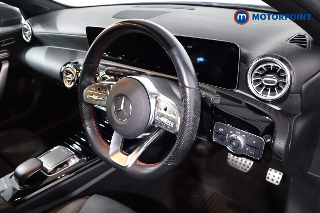 Used Mercedes-Benz A-Class 2018 for sale - 76641332: Photo 32