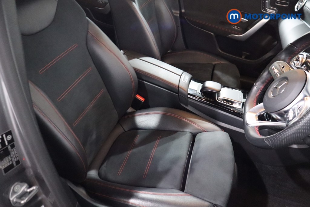 Used Mercedes-Benz A-Class 2018 for sale - 76641332: Photo 33